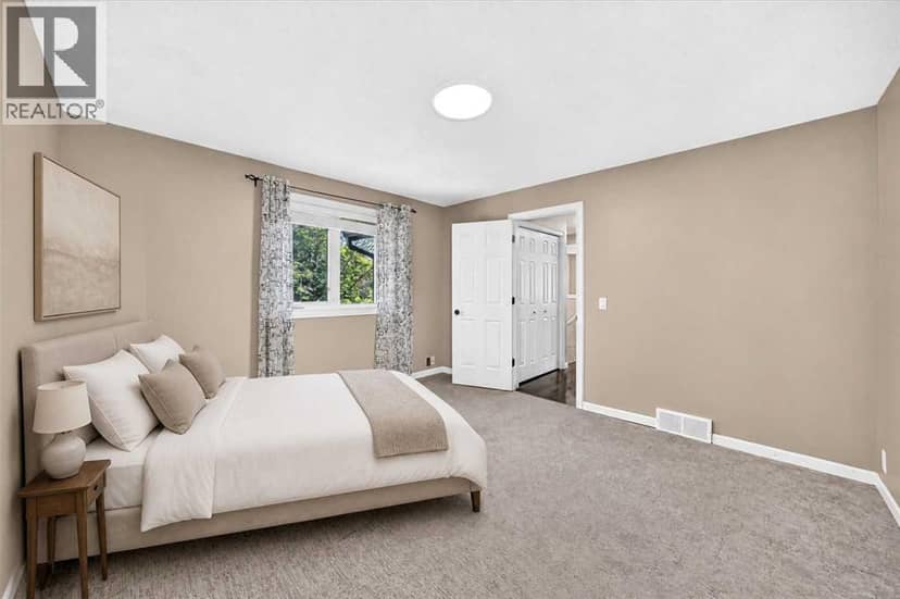 25, 448 Strathcona Drive SW — photo 20 of 34