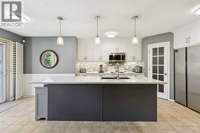 118 Citadel Crest Park NW, Calgary, photo 5
