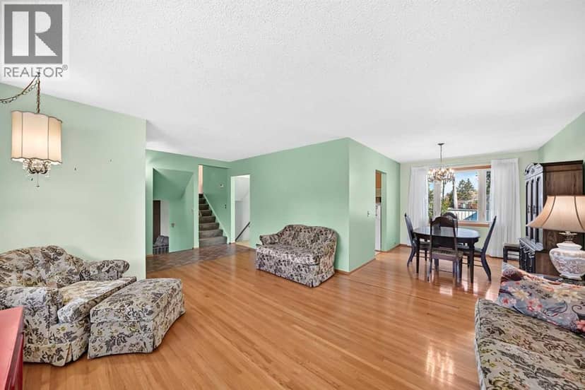 10424 2 Street SE — photo 5 of 40