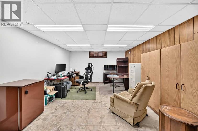 10424 2 Street SE — photo 31 of 40