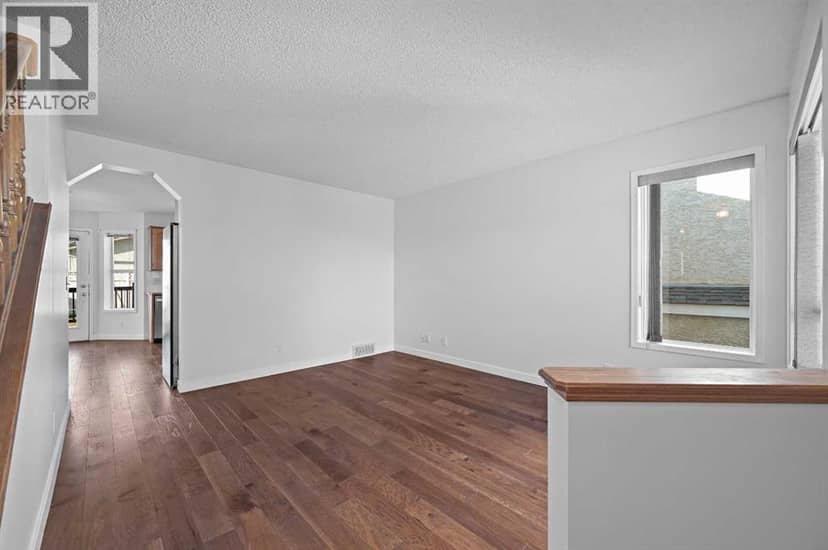 182 Coventry Close NE, Calgary, photo 4