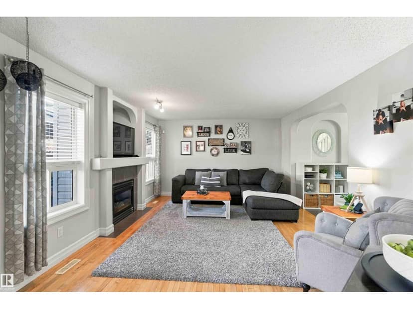 102 Boxwood Bn — photo 11 of 40