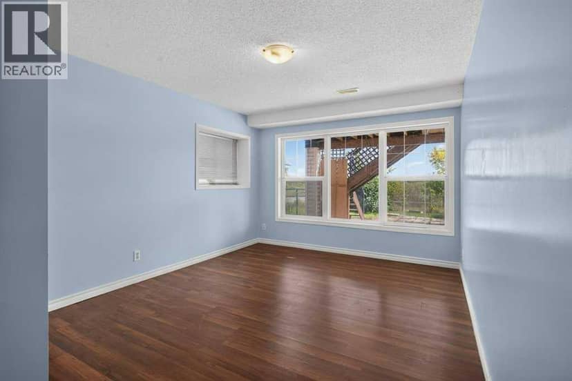 23 Saddlebrook Court NE — photo 36 of 40