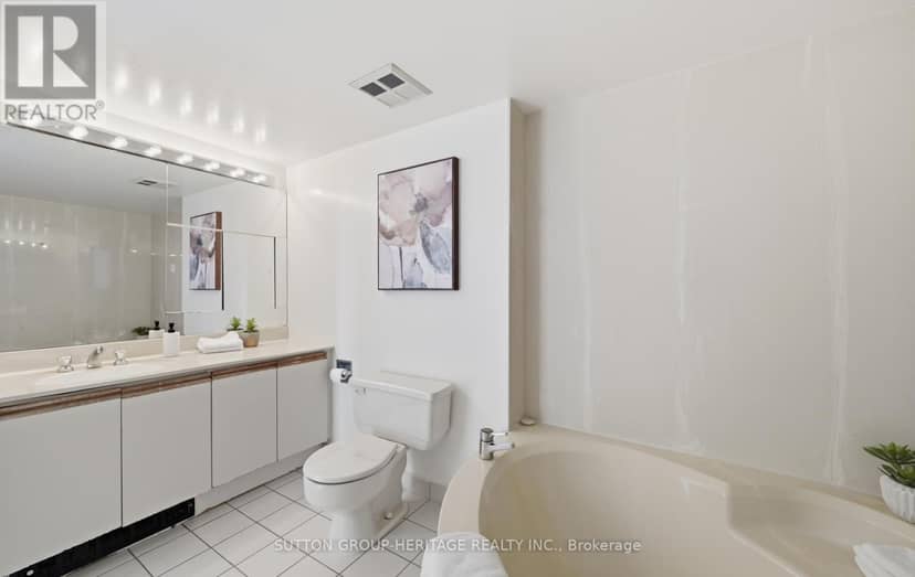 1112 - 40 Harding Boulevard W — photo 32 of 40