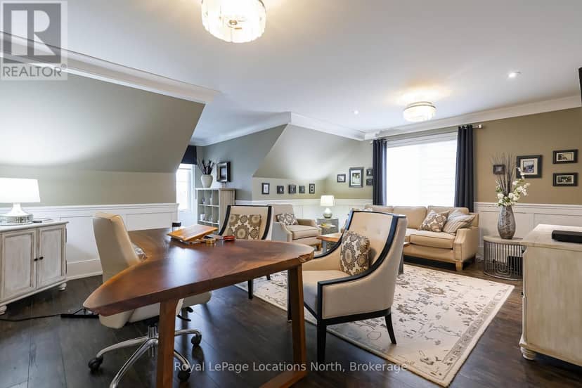 122 Yellow Birch Crescent — photo 32 of 40