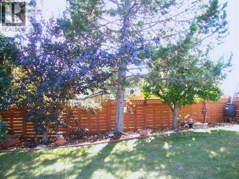 9 Ray Avenue — photo 35 of 40