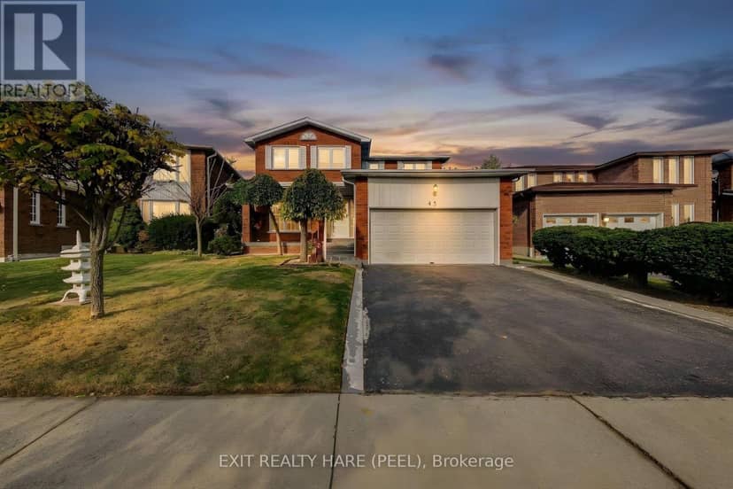 45 Mossbank Drive, Brampton, photo 2
