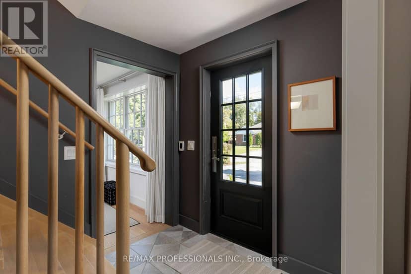 8 Glenn Murray Drive, Toronto, photo 6