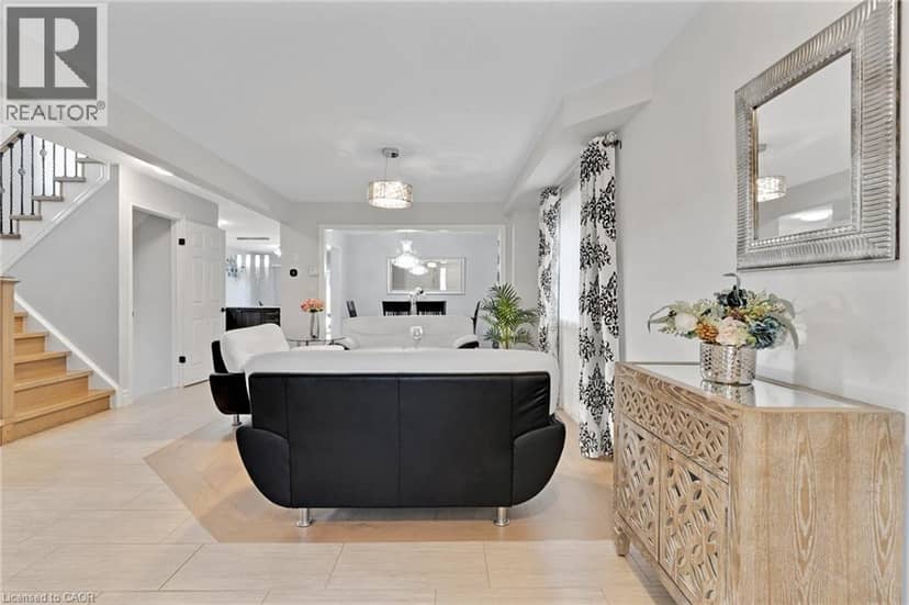343 STEEPLERIDGE Street, Kitchener, photo 6