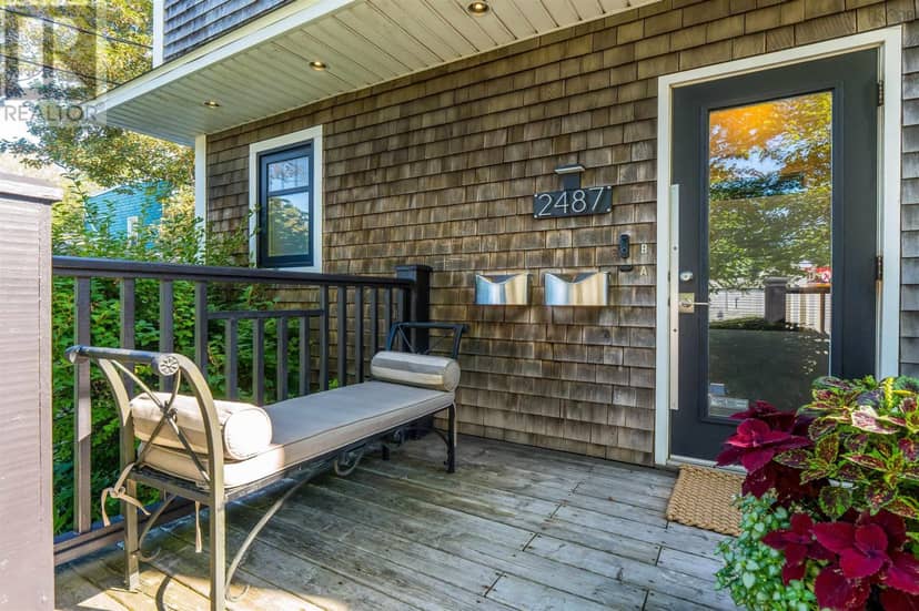 A/B 2487 Davison Street, Halifax, photo 3