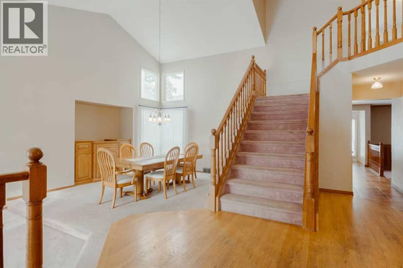 47 Hawkside Close NW, Calgary, photo 4