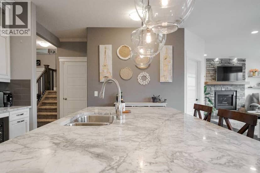 424 Dixon Road — photo 12 of 40