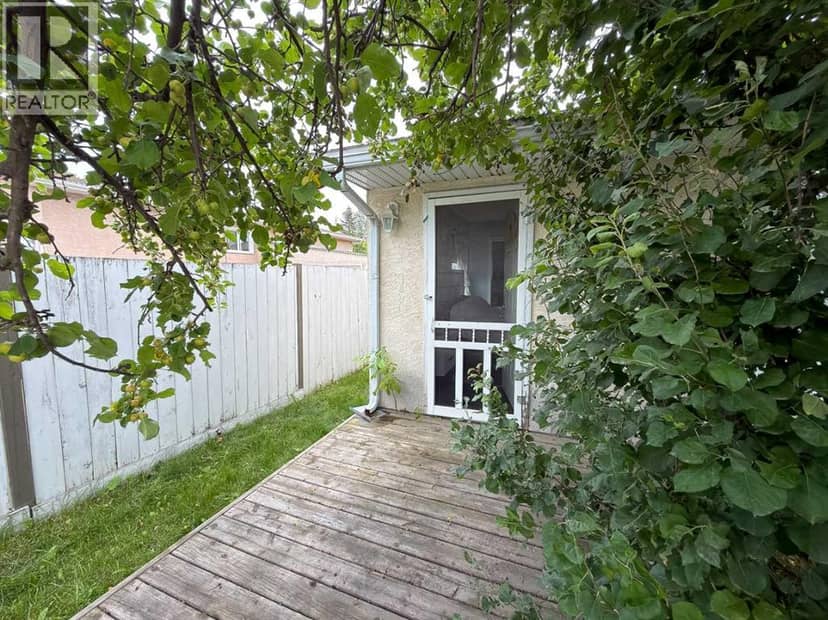 5316 46 Avenue — photo 14 of 24