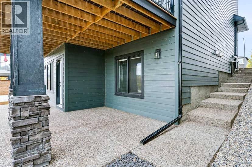 141 Wolf Hollow Villas SE, Calgary, photo 4