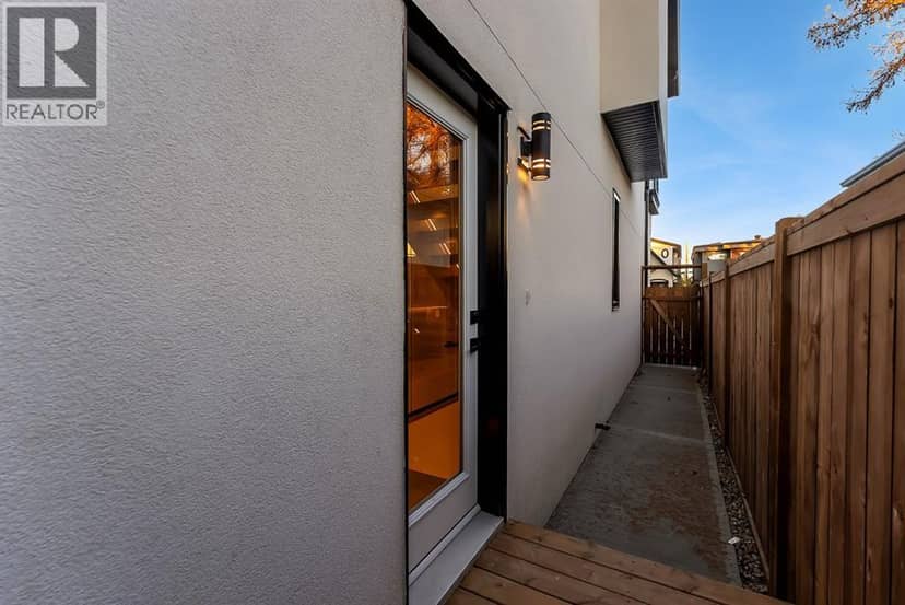 2613 35 Street SW — photo 36 of 40