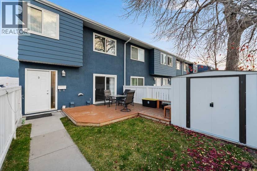 9, 251 90 Avenue SE, Calgary