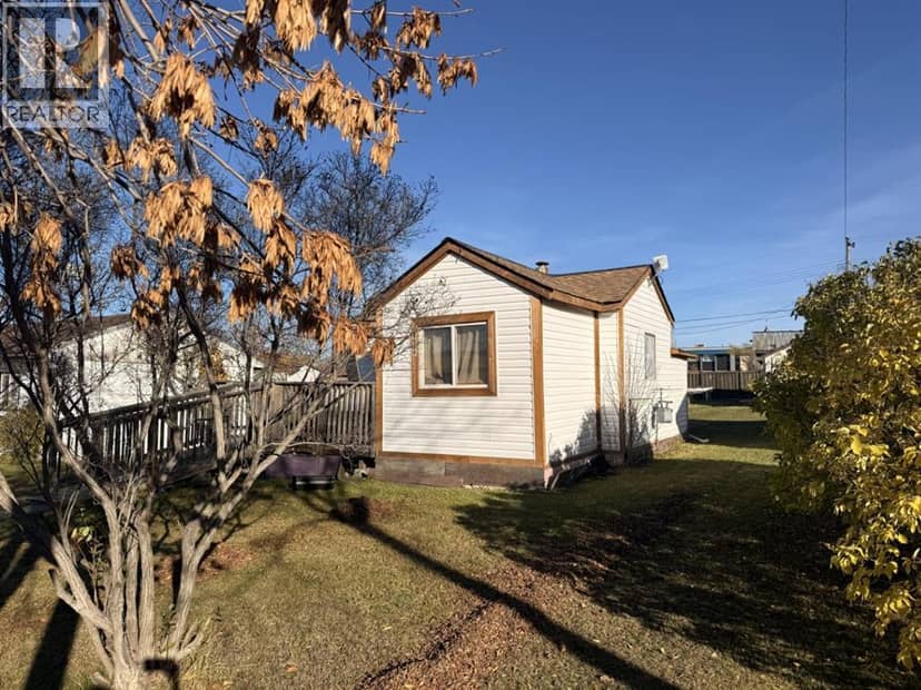 4909 51 Street, Valleyview, photo 2