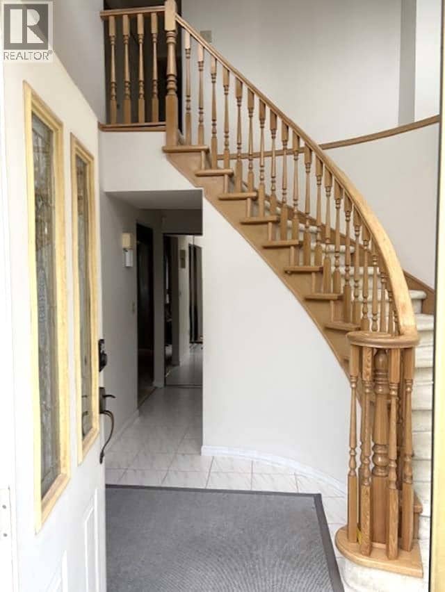 5095 Nanaimo Street, Vancouver, photo 4