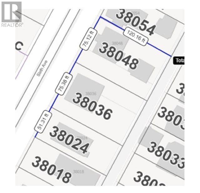 38048 SIXTH AVENUE, Squamish, photo 2