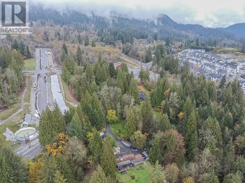 3632 VICTORIA DRIVE, Coquitlam, photo 2