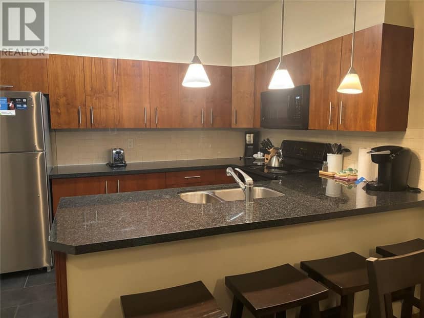 2049 Summit Drive Unit# 314D, Panorama