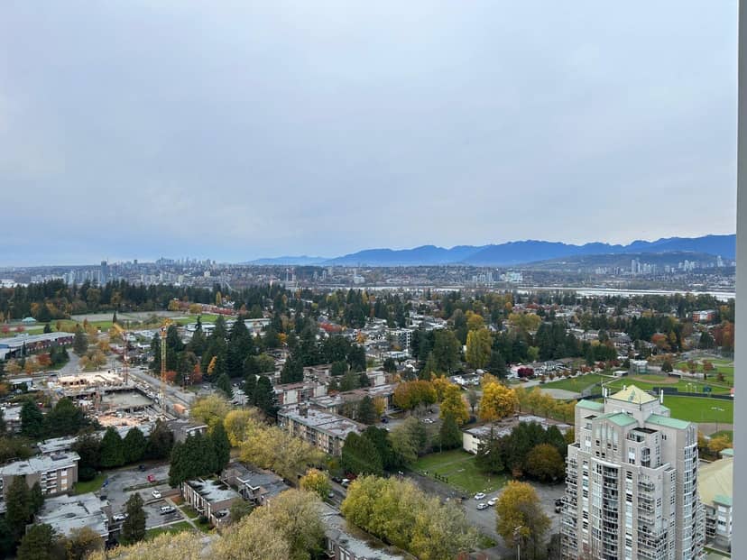 2910 10448 UNIVERSITY DRIVE, Surrey, photo 2