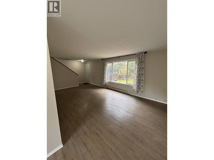 1335 TWEEDSMUIR AVENUE, Kitimat, photo 2