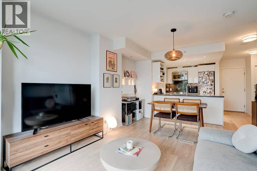 201 983 E HASTINGS STREET, Vancouver, photo 5
