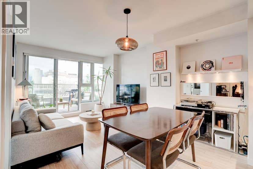 201 983 E HASTINGS STREET, Vancouver, photo 8