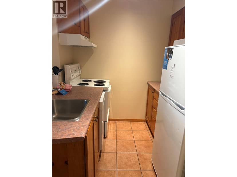 2050 Summit Drive Unit# 210, Panorama, photo 6