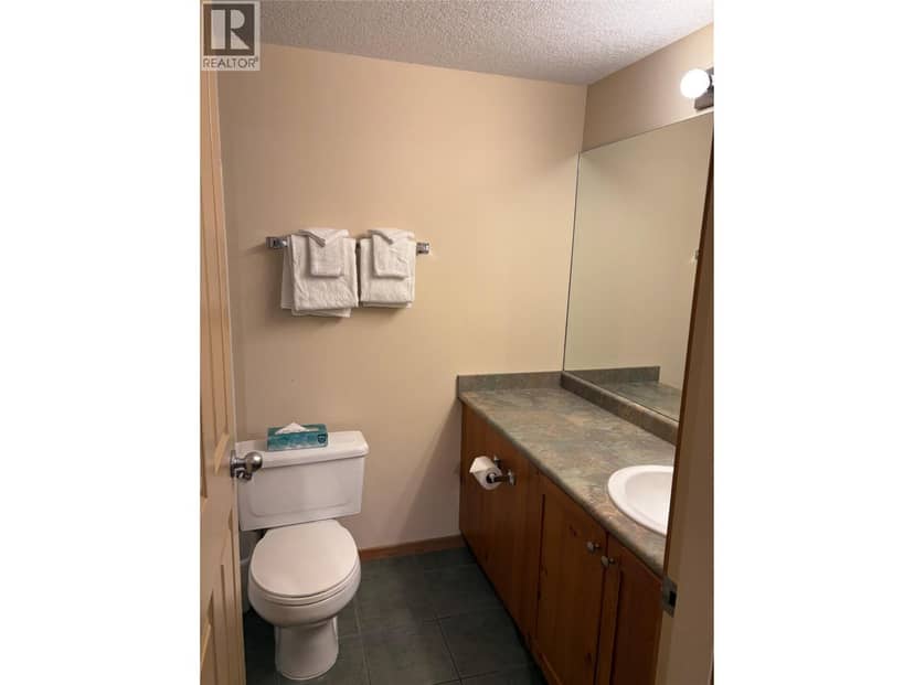 2050 Summit Drive Unit# 210, Panorama, photo 7
