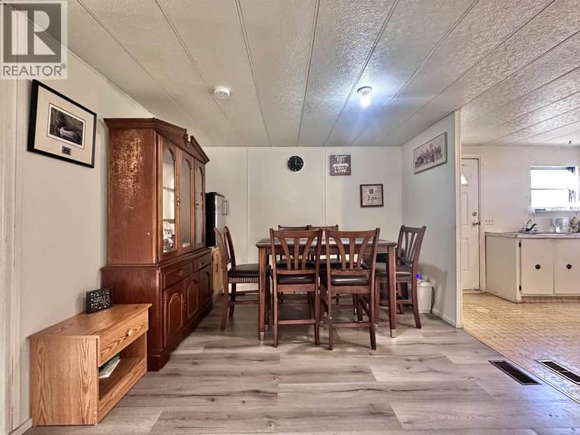 1085 3RD AVENUE, Valemount, photo 8