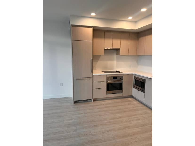 606 13675 107A AVENUE, Surrey, photo 2