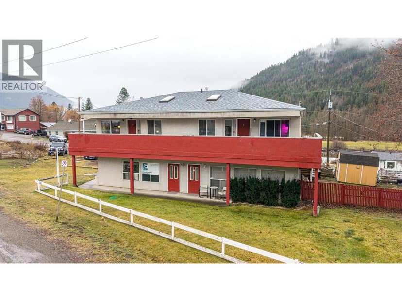 5683 97 Highway, Falkland