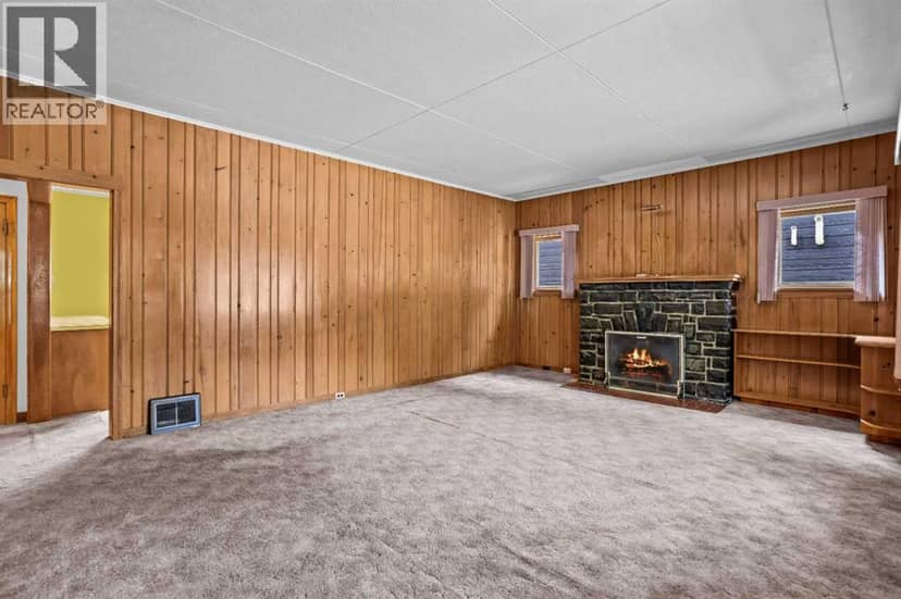 404 Otter Street, Banff, photo 2