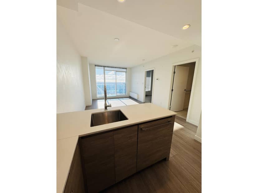 3102 13615 FRASER HIGHWAY, Surrey, photo 5