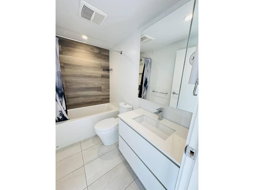 3102 13615 FRASER HIGHWAY, Surrey, photo 6