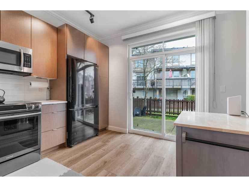 118 19505 68A AVENUE, Surrey, photo 2