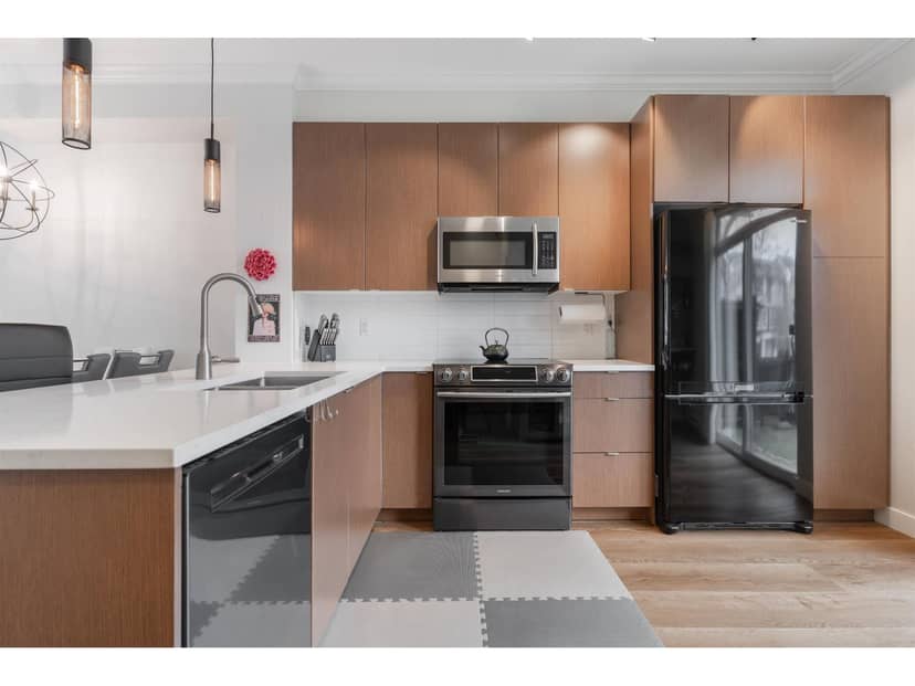 118 19505 68A AVENUE, Surrey