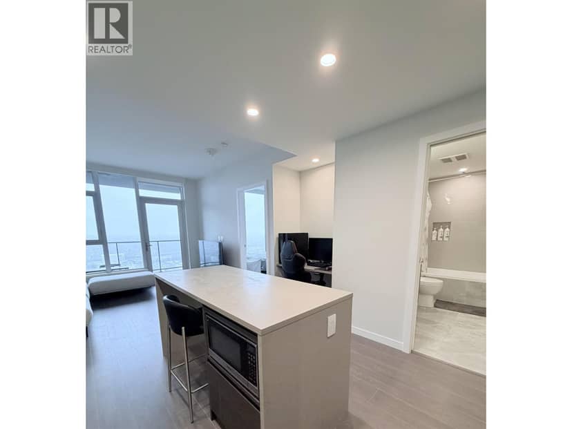 2803 2108 GILMORE AVENUE, Burnaby, photo 2