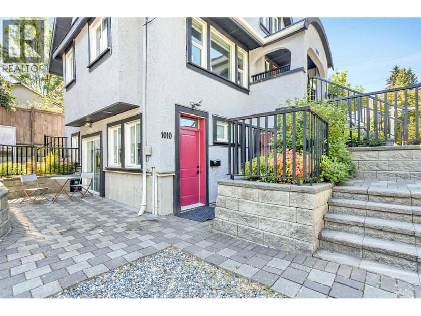 1010 E 24TH AVENUE, Vancouver