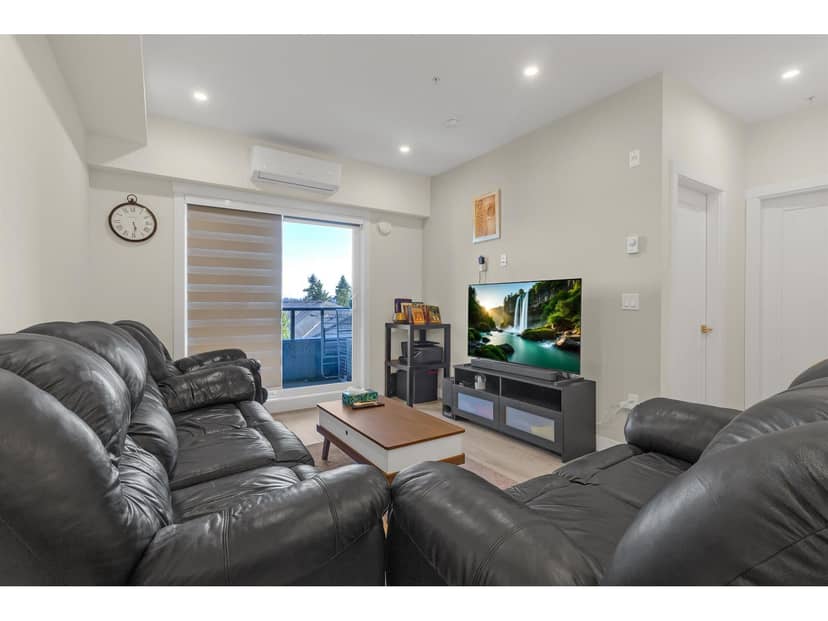 405 14438 72 AVENUE, Surrey, photo 4