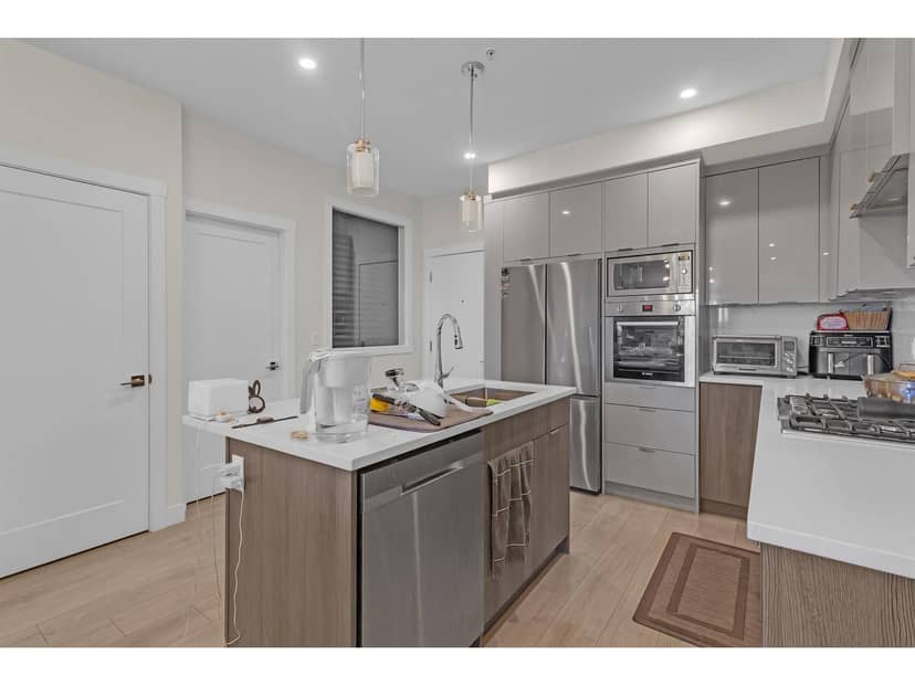 405 14438 72 AVENUE, Surrey, photo 5