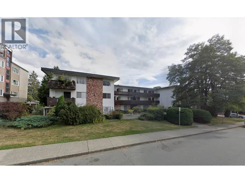 206 910 FIFTH AVENUE, New Westminster