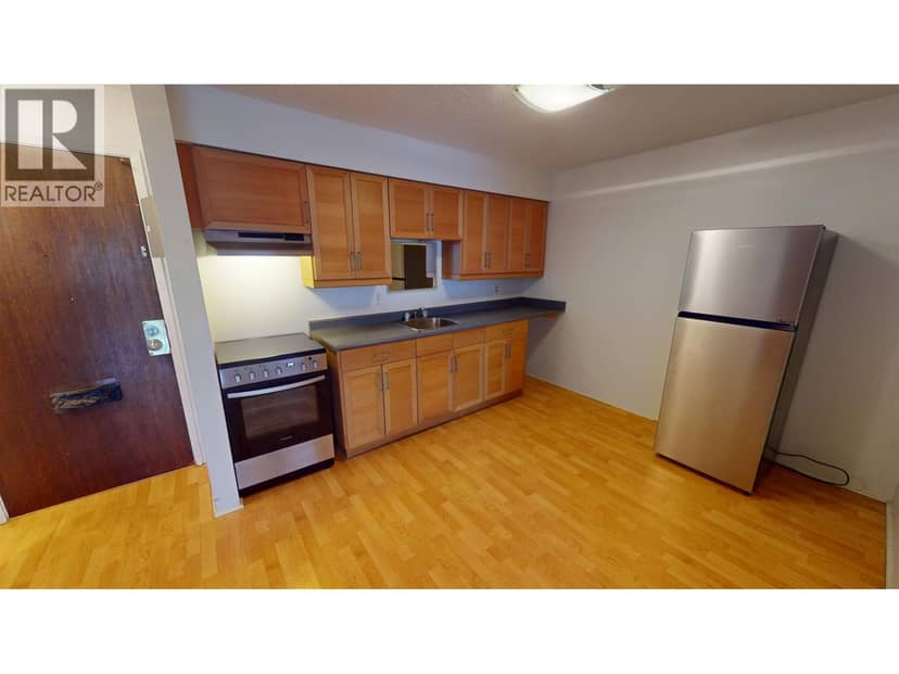 206 910 FIFTH AVENUE, New Westminster, photo 3