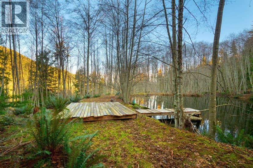 1049 GRAFTON ROAD, Bowen Island, photo 4