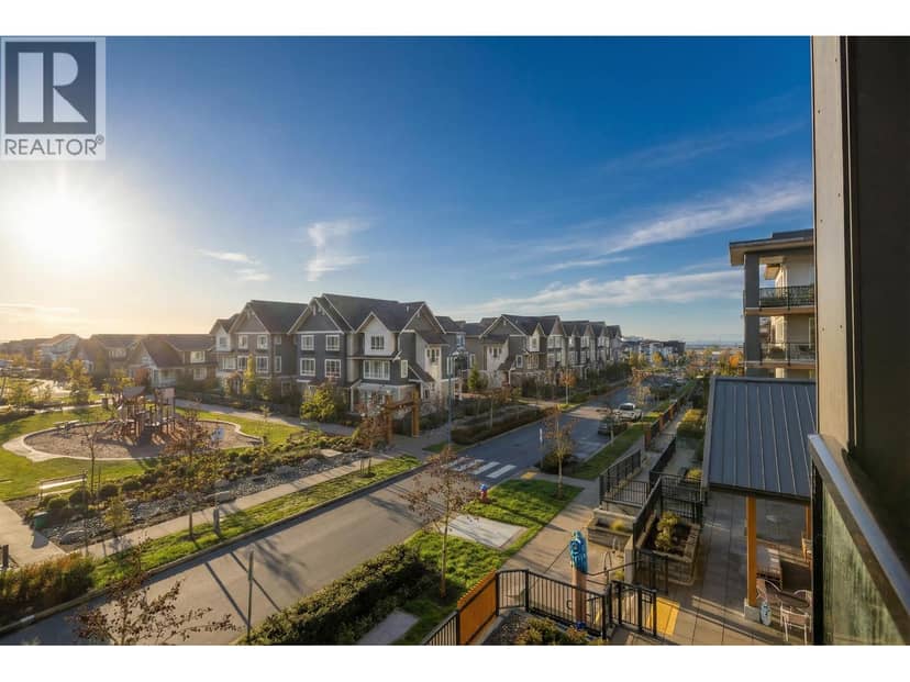 319 1792 STARLING DRIVE, Tsawwassen