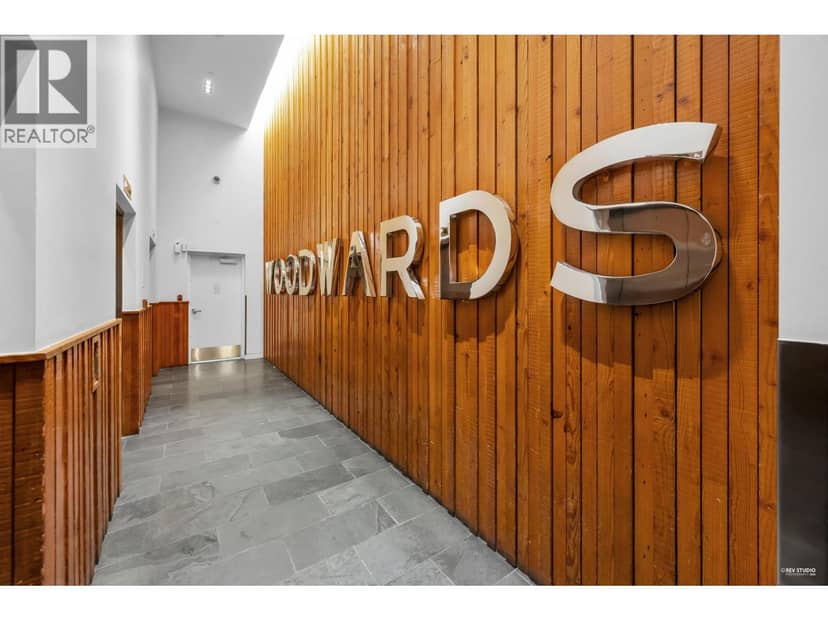 3605 128 W CORDOVA STREET, Vancouver, photo 2
