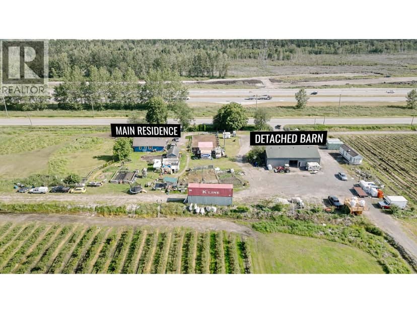 8442 LADNER TRUNK ROAD, Delta, photo 2