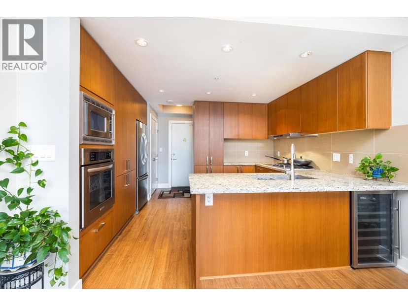 2206 1155 THE HIGH STREET, Coquitlam, photo 4